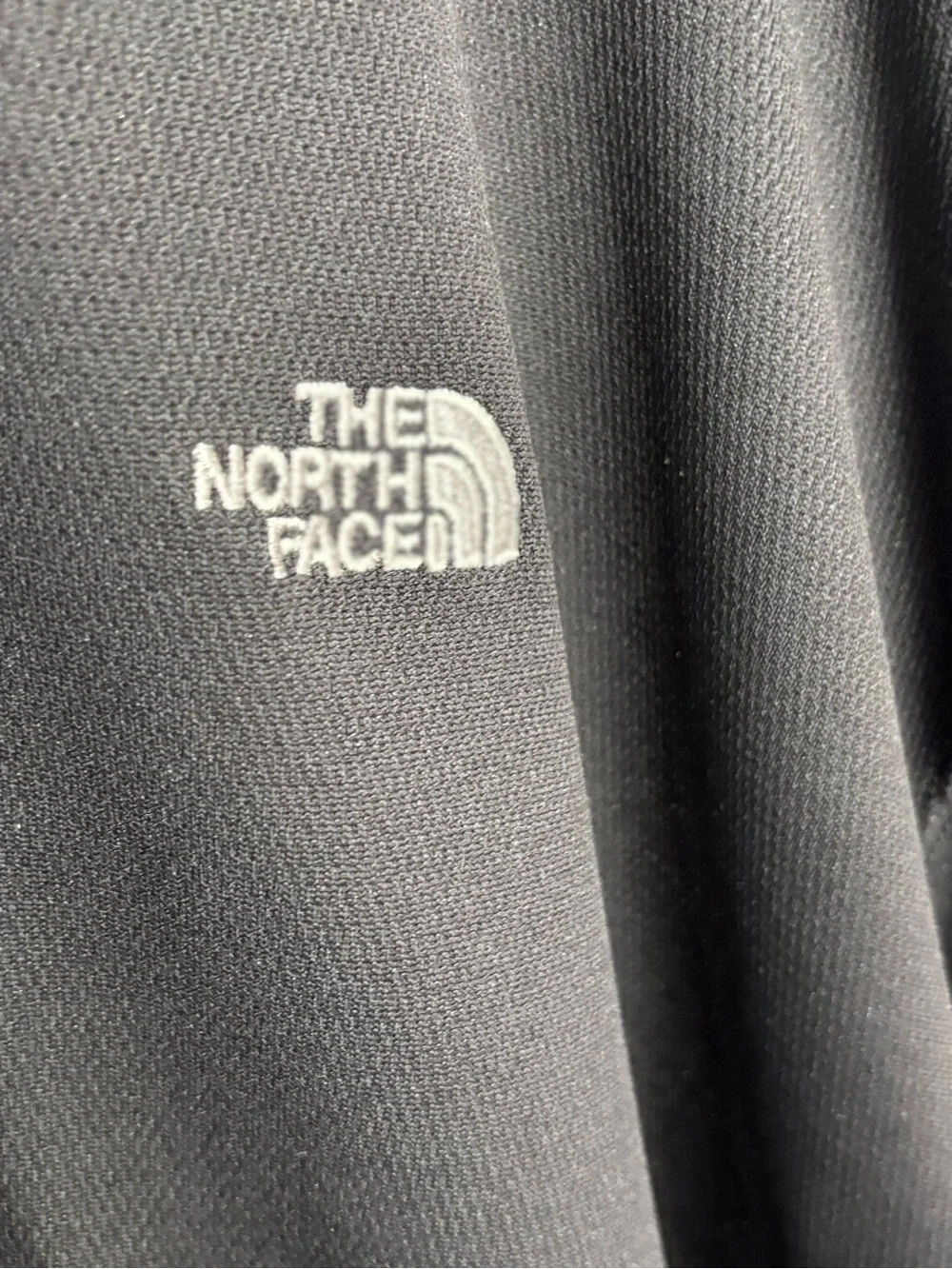 VTG The North Face Men’s Long-Sleeve Henley Shirt in Black - XXL